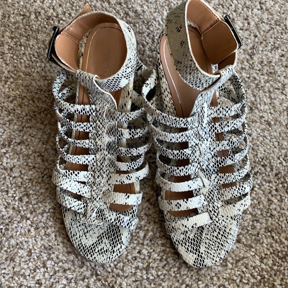 Vionic Sami heel Snake skin size 8.5 - Picture 8 of 10